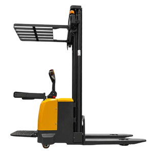 1.500 Kgs / 6.0 metros Apilador RHER Full Eléctrico Hombre a Bordo Base Angosta