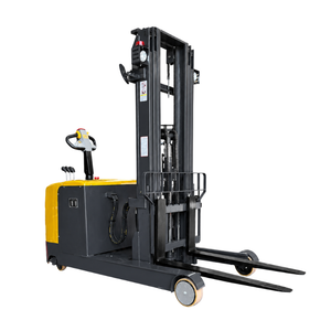 1.500 Kgs / 4.5 metros. Apilador Reach RHER Full Eléctrico Hombre a Bordo